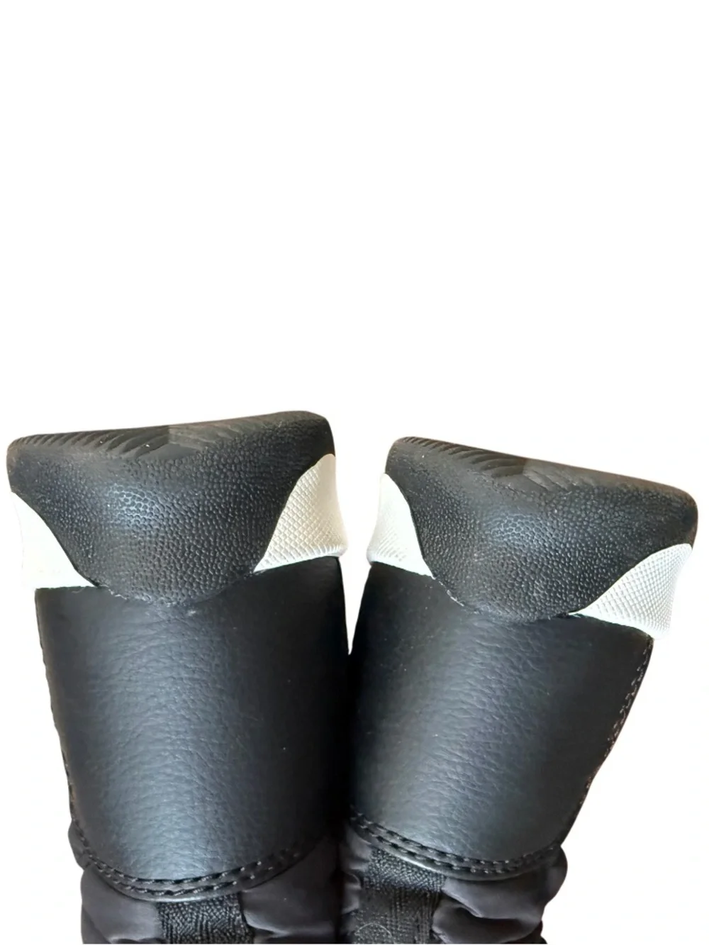 Sorel Youth Whitney II  Black and White Lace-Up Winter Boots -Size 1 NWOT